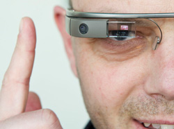 Google Glass１５万円