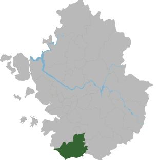 地図上の青色は仁川からソウルへ流れる漢江。緑色が平沢市